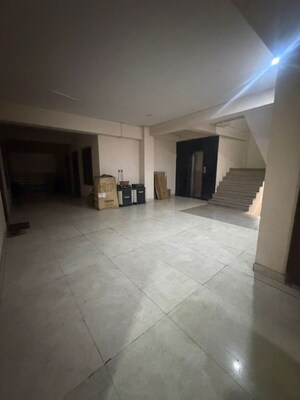 Room in 2 BHK Builder Floor at Sector 40 – for Rent