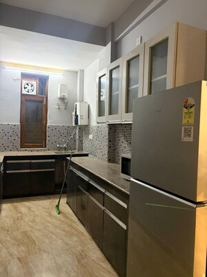 Kitchen in 2 BHK Builder Floor at Sector 40 – for Rent