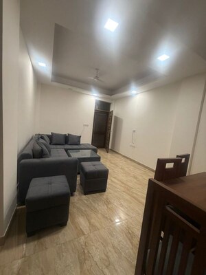 Team Area in 2 BHK Builder Floor at Sector 40 – for Rent