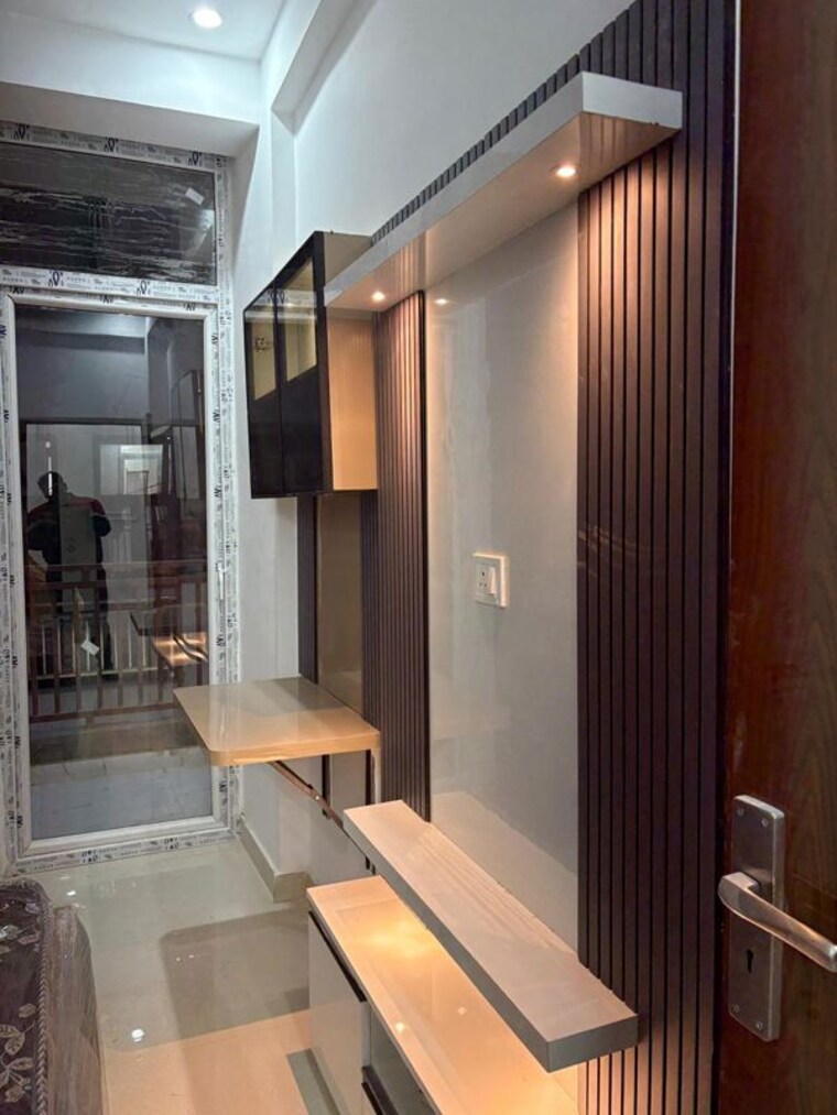 Kitchen, upsidc site b 3 Bedroom 1700 Sq.Ft. Builder Floor In Upsidc Site B Greater Noida 10362932