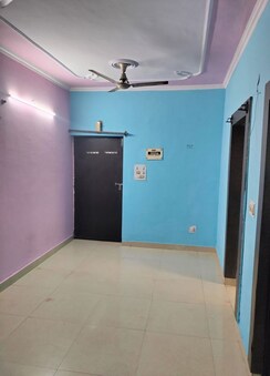 1 RkApartment For Rent in Mahadev Apartments Noida