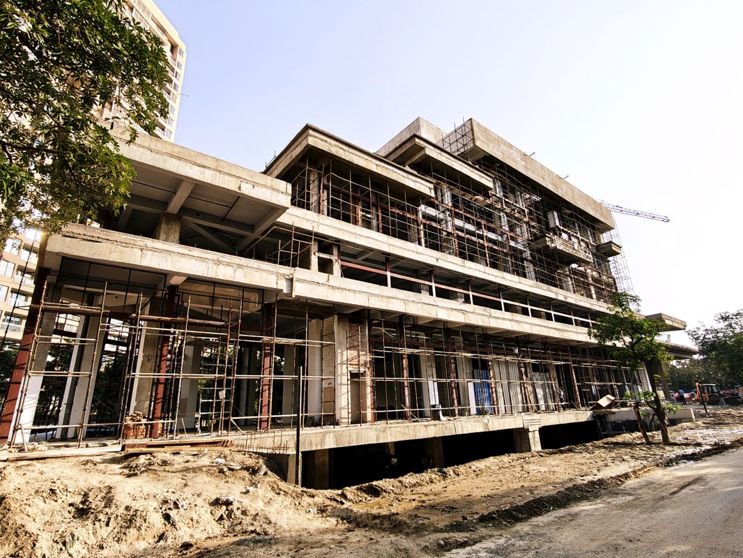 Retail Shop For Sale in GYGY Fiveo