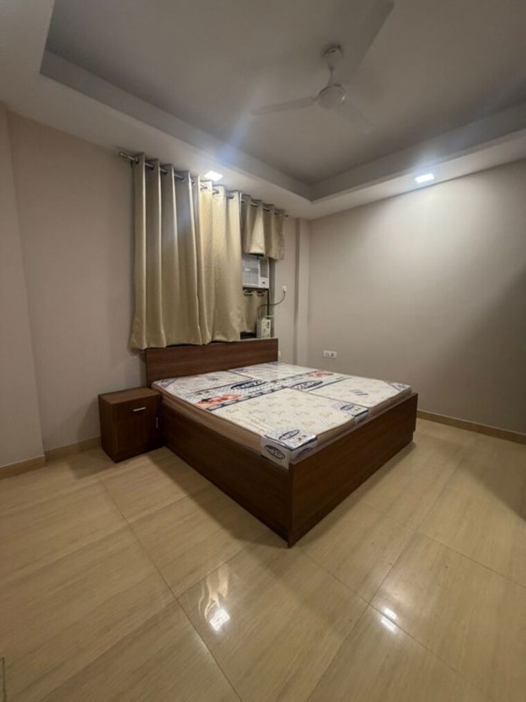 Bedroom, sector 30 3 Bedroom 1200 Sq.Ft. Builder Floor In Sector 30 Gurgaon 10362920