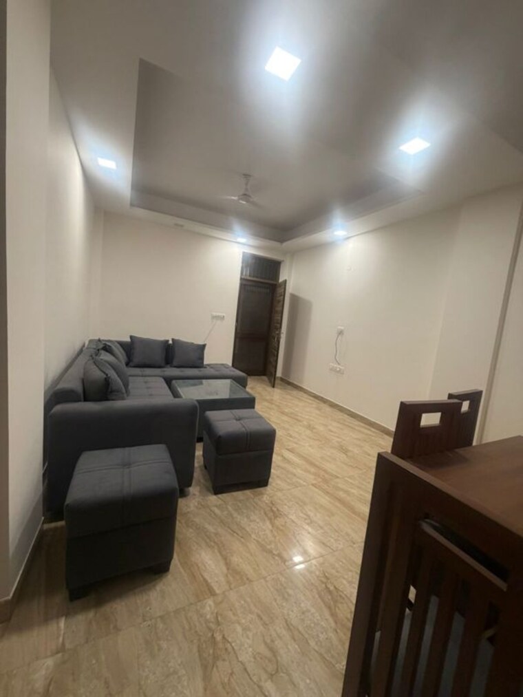 Living Room, sector 30 3 Bedroom 1200 Sq.Ft. Builder Floor In Sector 30 Gurgaon 10362920