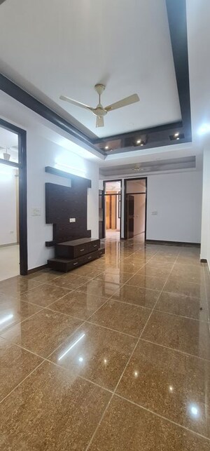 Room in 3 BHK Builder Floor at Raj Nagar Extension – for Rent