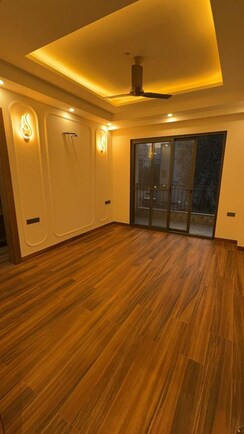 4 BHK + Servant Room Builder Floor For Sale in South City 2