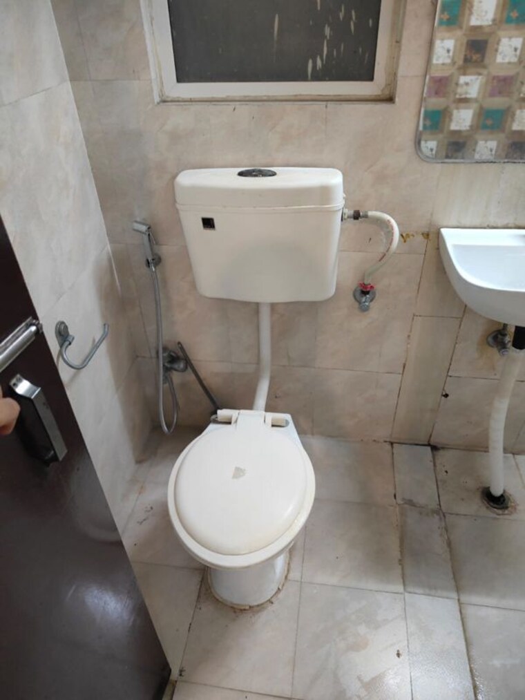 Bathroom, avl-36-gurgaon 1 Bedroom 450 Sq.Ft. Apartment In Sector 36 Gurgaon 10363032