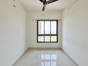 Bedroom in 1.5 BHK Apartment at Runwal My City Phase II Cluster 05, Dombivli East – for Rent