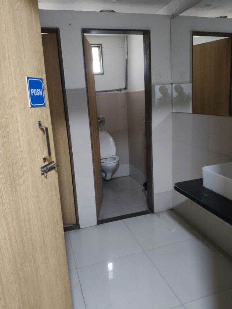 undefined, diwalipura Commercial Office Space 4000 Sq.Ft. In Diwalipura Vadodara 10363064