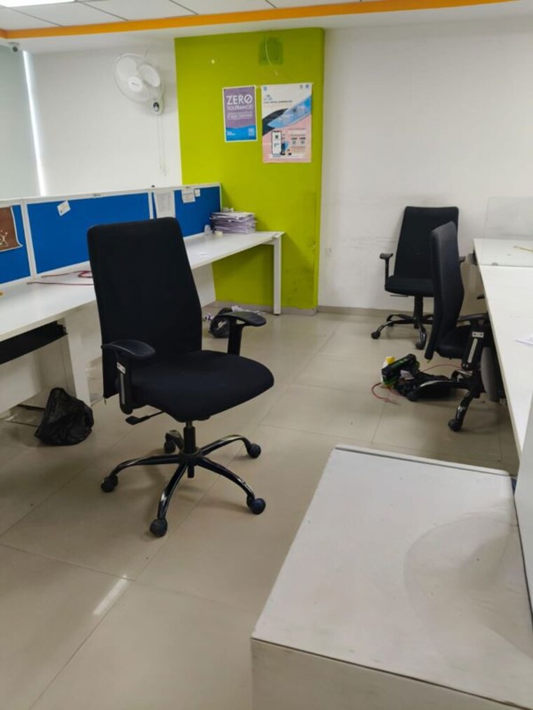 Team Area, diwalipura Commercial Office Space 4000 Sq.Ft. In Diwalipura Vadodara 10363064