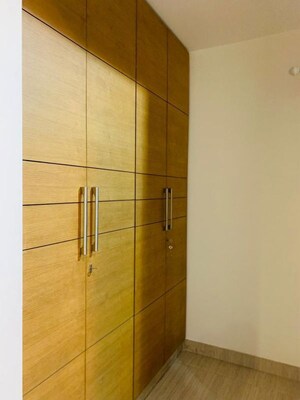 Room in 3 BHK Builder Floor at Kalkaji – for Rent
