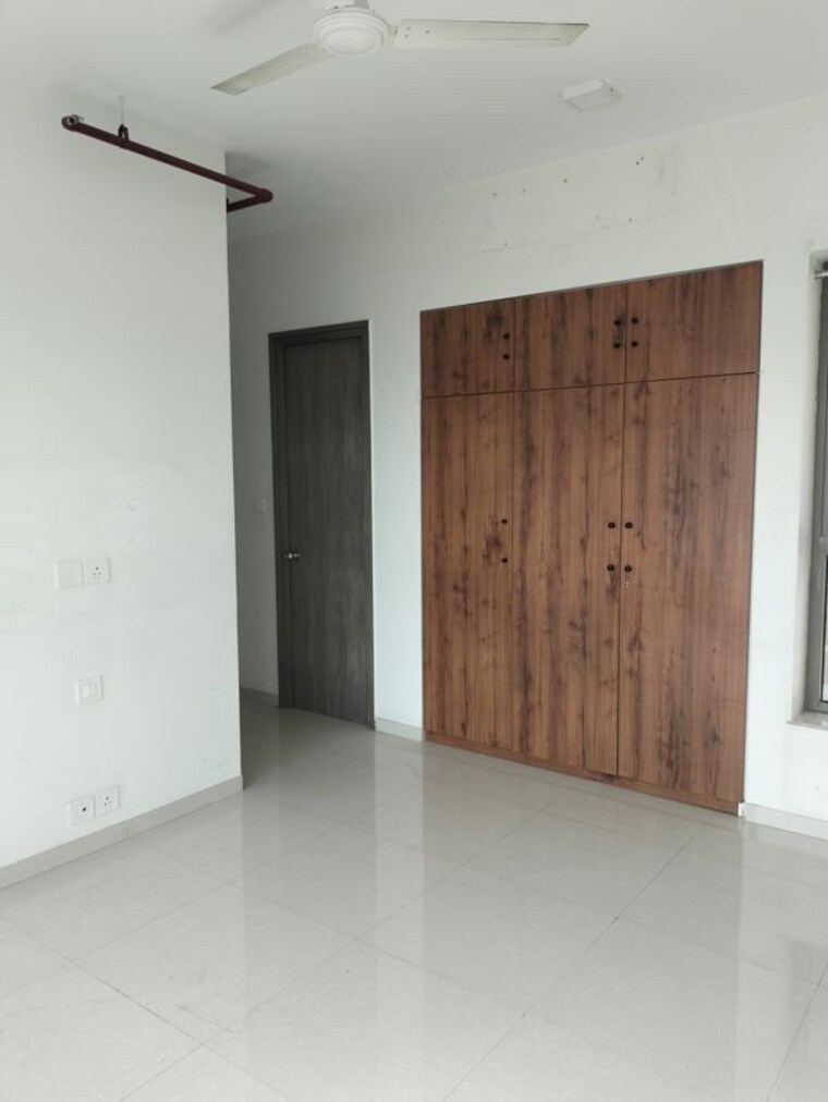 Master Bedroom, kalpataru-paramount-a 2 Bedroom 711 Sq.Ft. Apartment In Kapur Bawdi Thane 10363079