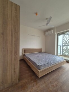 2 BHK Apartment For Rent in Godrej Golf Link Villas