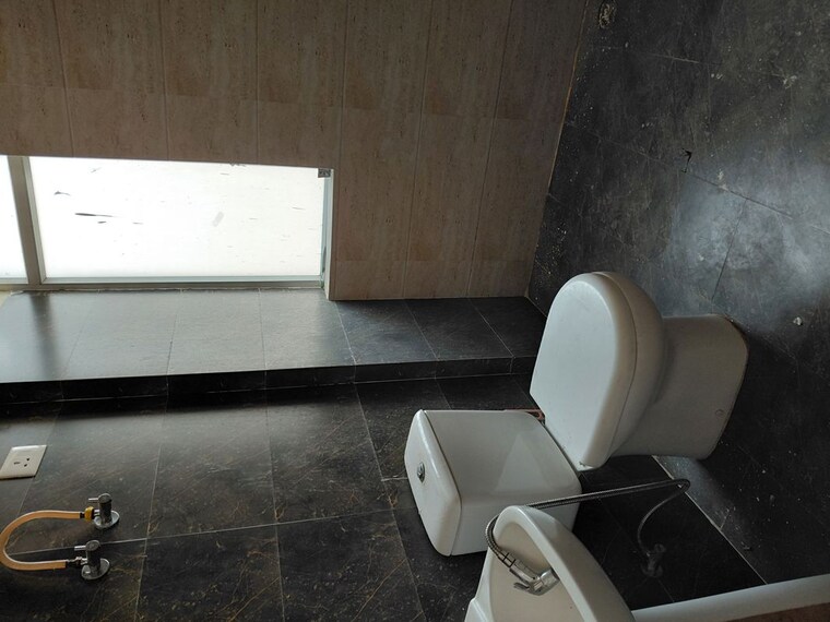 Bathroom, rps-auria 3 Bedroom 1850 Sq.Ft. Apartment In Sector 88 Faridabad 10363117