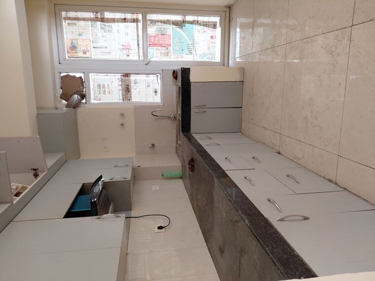 Kitchen, rps-auria 3 Bedroom 1850 Sq.Ft. Apartment In Sector 88 Faridabad 10363117