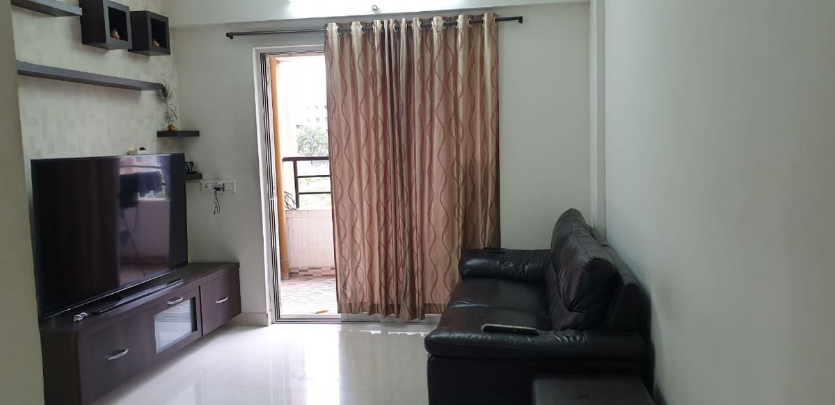 2 BHK 1024 Sq.Ft. Apartment in Karan Palms
