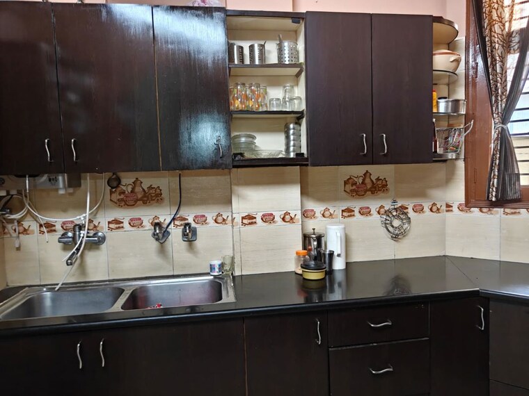 Kitchen, ansal-avantika 3.5 Bedroom 239 Sq.Yd. Builder Floor In Shastri Nagar Ghaziabad 10363153