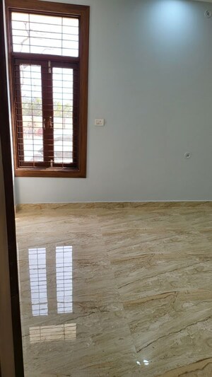 Room in 3 BHK Villa at Matiyari – for Sale