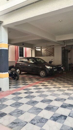 Parking in 2 BHK Apartment at Lakdi Ka Pul – for Sale