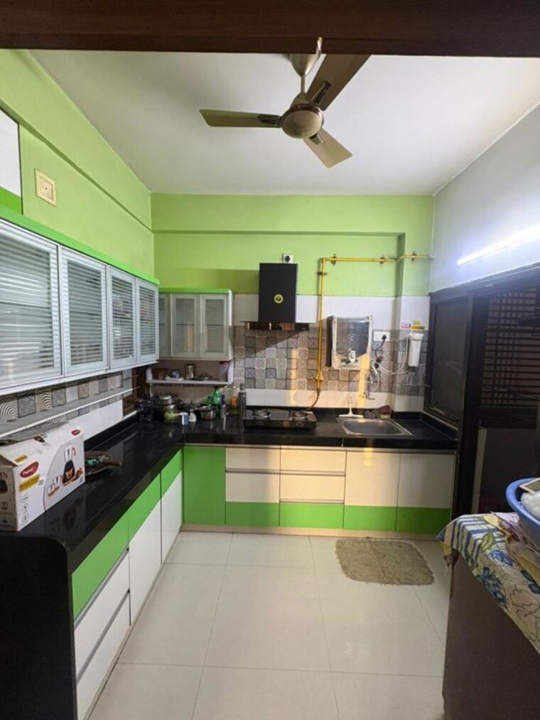 Kitchen, chandkheda 2 Bedroom 1500 Sq.Ft. Apartment In Chandkheda Ahmedabad 10363210