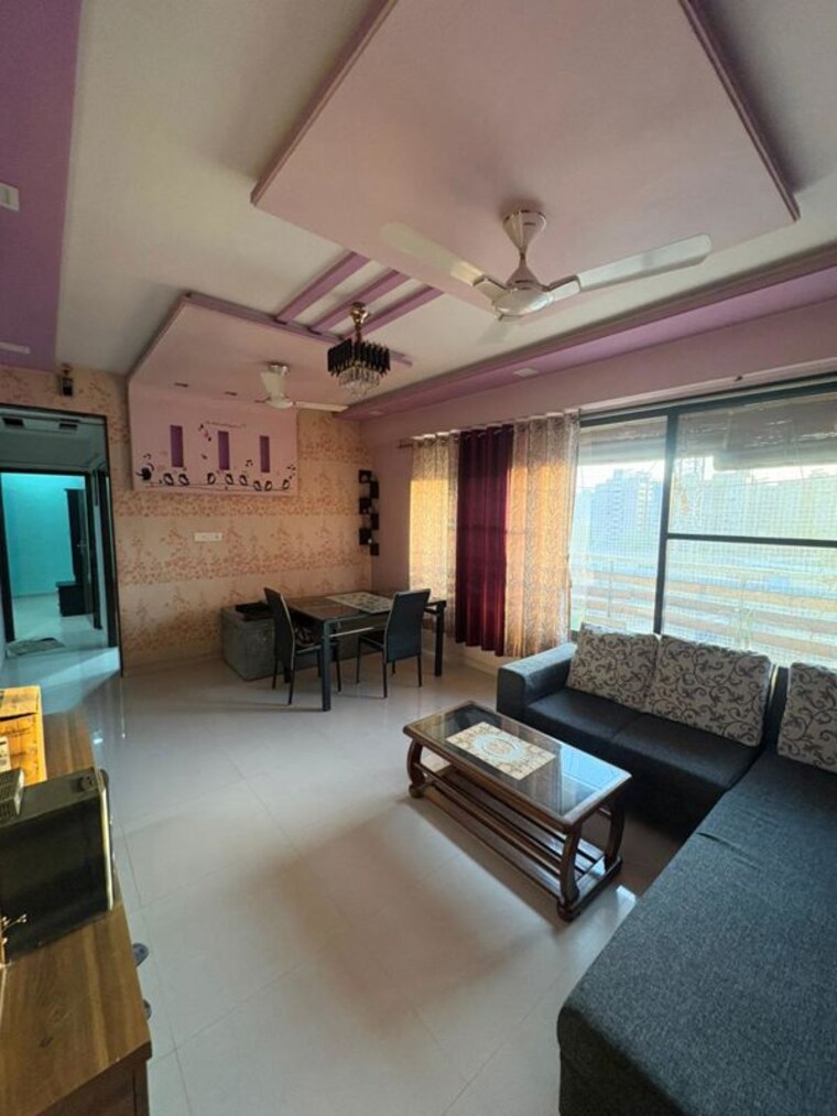 Living Room, chandkheda 2 Bedroom 1500 Sq.Ft. Apartment In Chandkheda Ahmedabad 10363210