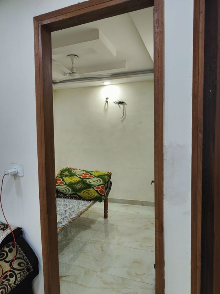 Room, govindpuri 3 Bedroom 850 Sq.Ft. Builder Floor In Govindpuri Delhi 10363227