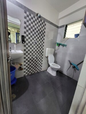 Bathroom in 2 BHK Apartment at Ellisbridge – for Rent