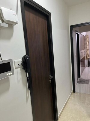 Furnished Amenities in 2.5 BHK Apartment at Lodha Splendora, Ghodbunder Road – for Rent
