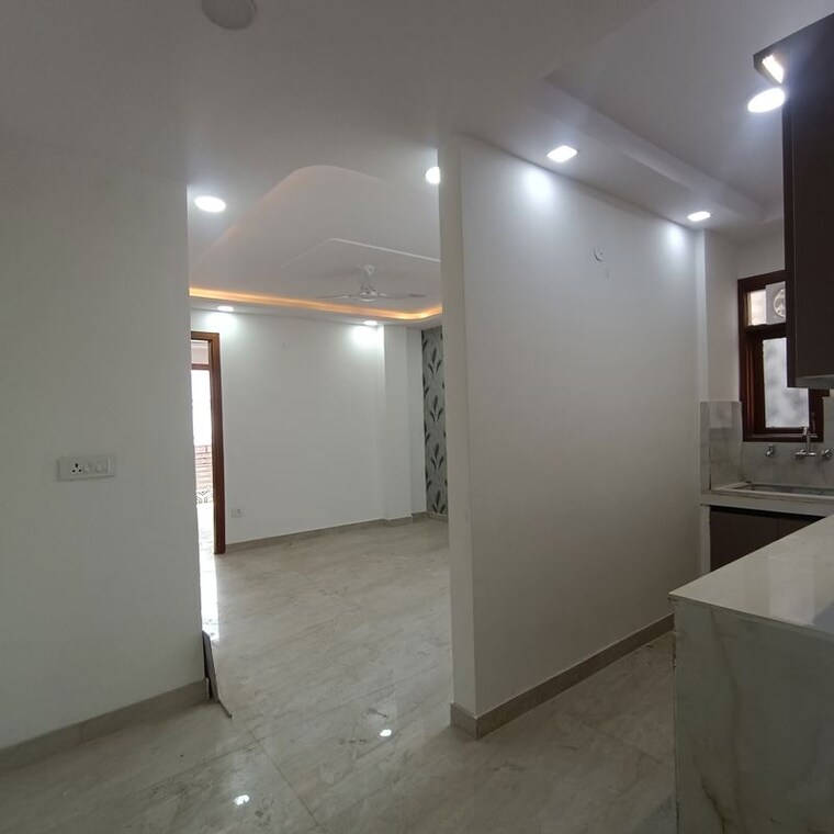 Room, govindpuri 3 Bedroom 900 Sq.Ft. Builder Floor In Govindpuri Delhi 10363286