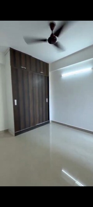 Room in 3 BHK Apartment at Godrej Oasis, Sector 88a – for Sale