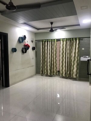 Room in 2 BHK Apartment at Aditya Aryan, Borivali East – for Rent