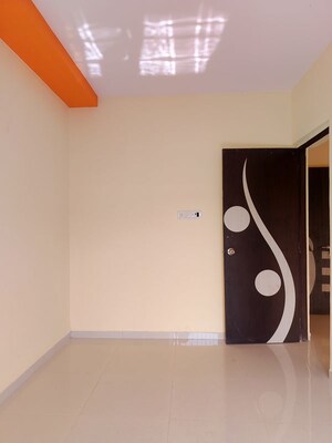 Furnished Amenities in 1 BHK Apartment at Shalibhadra CHS, Nalasopara West – for Sale