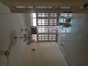 Room in 3 BHK Apartment at Ip Extension – for Rent