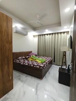 1 BHK Builder Floor For Rent in City Heights