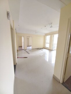 2.5 BHK + Study Room Apartment For Rent in Imperia Esfera