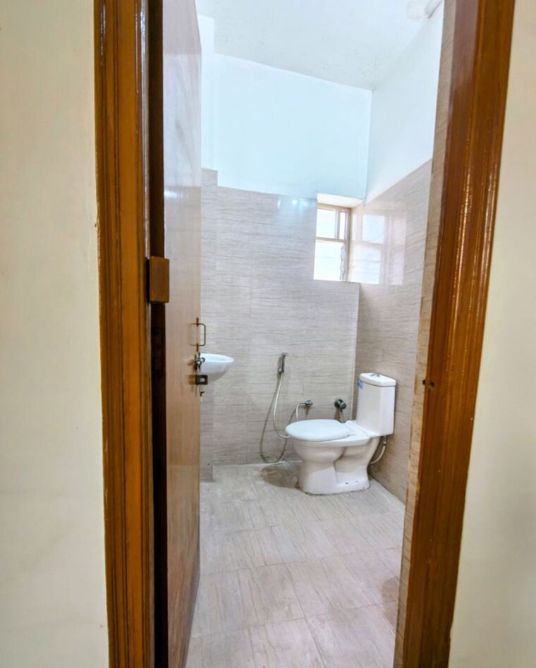 Bathroom, manduadih 2 Bedroom 1755 Sq.Ft. Villa In Manduadih Varanasi 10360086