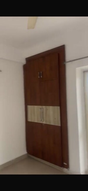  2 BHK Apartment at Panchsheel Greens II, Sector 16 Greater Noida – for Rent