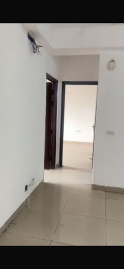 2 BHK + Extra Room,Basement Apartment For Rent in Panchsheel Greens II