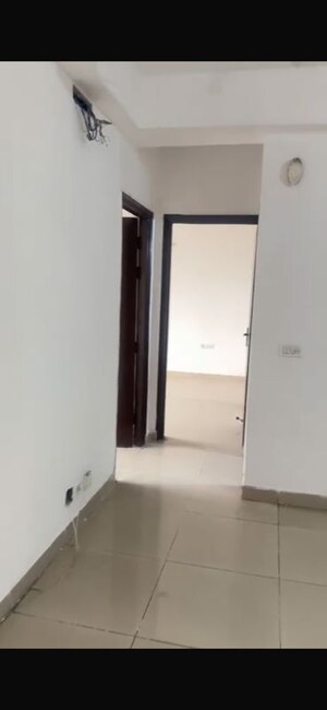 2 BHK Apartment For Rent in Panchsheel Greens II, Sector 16 Greater Noida