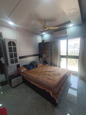 Bedroom in 1 BHK Apartment at Ajmera Boulevard, Malad West – for Rent