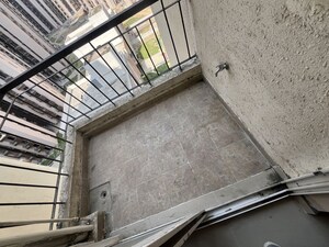Balcony in 2.5 BHK Apartment at Amrapali Ivory Heights, Amrapali Dream Valley – for Rent