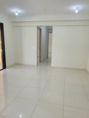 Room in 2 BHK Apartment at Magarpatta Riverview City Hornbill Heights, Loni Kalbhor – for Sale