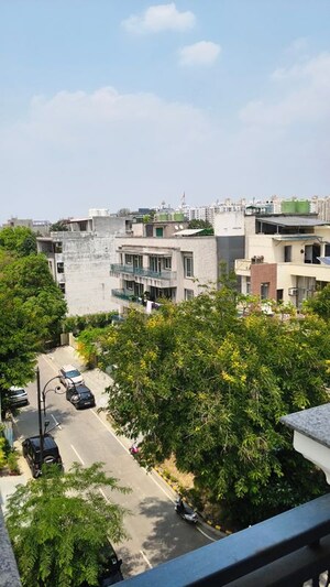 4 BHK Builder Floor – Exterior View View at Eros Rosewood City, Sector 49 - for Rent