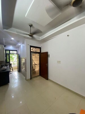Room in 1 BHK Builder Floor at Sector 2a Vasundhara – for Sale