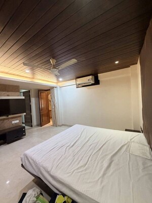 Bedroom in 3 BHK Apartment at Vasant Vihar – for Rent