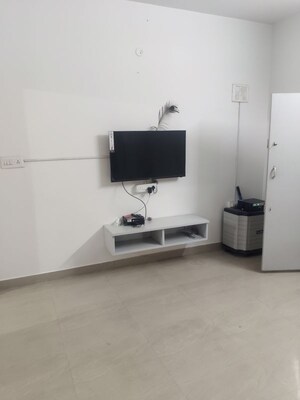 Furnished Amenities in 1 BHK Apartment at Keerthana Residency, Kadubeesanahalli – for Rent