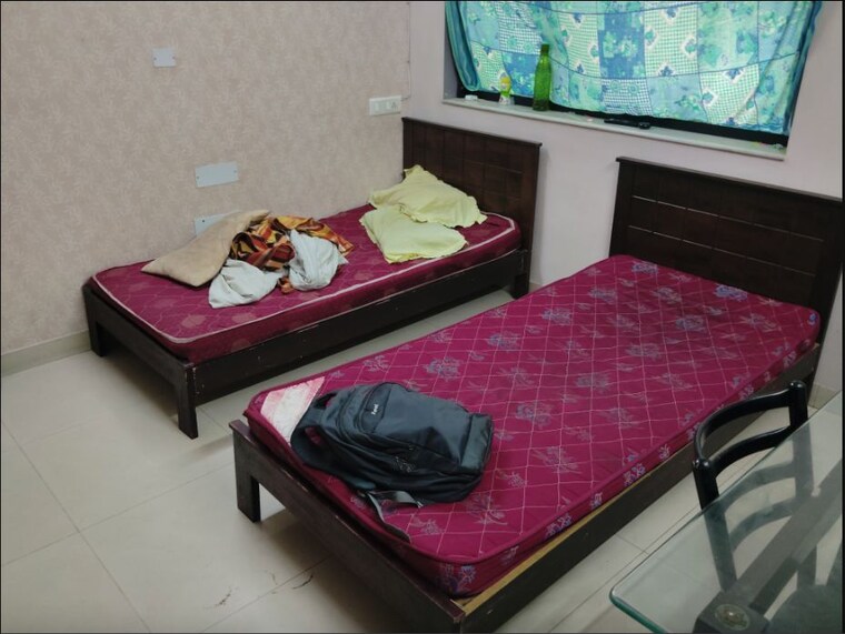 Bedroom, majiwada Pg For Boys In Majiwada 10363556