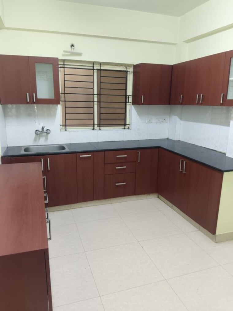 Kitchen, krishna-residency-kadubeesanahalli 3 Bedroom 1600 Sq.Ft. Apartment In Kadubeesanahalli Bangalore 10363555