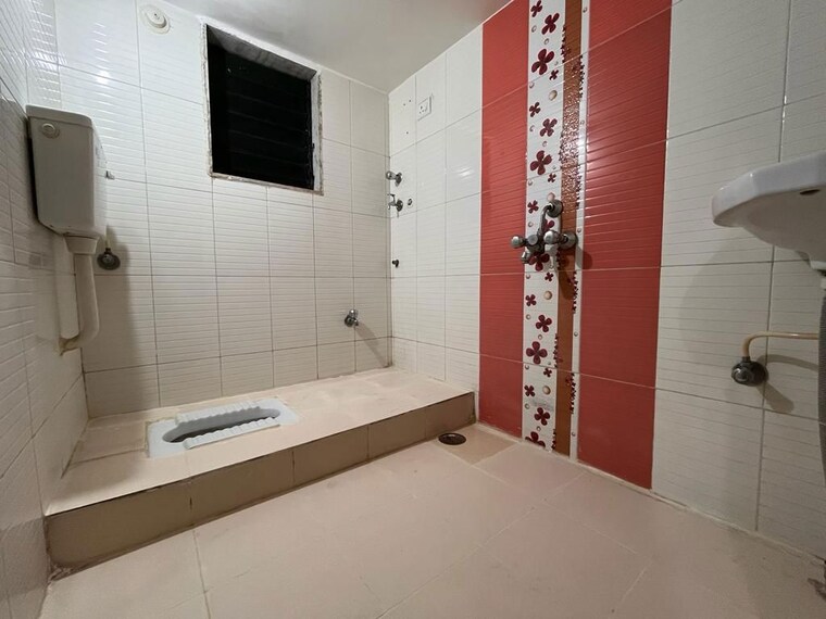 Bathroom, suncity-apartments 3 Bedroom 1150 Sq.Ft. Apartment In Vasai West Palghar 10363582