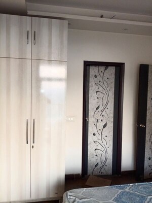 Room in 2.5 BHK Apartment at Mahagun My Woods, Sector 16c Greater Noida – for Sale